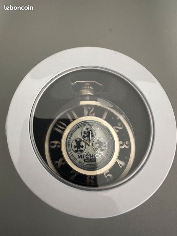Montre Mickey Mouse Premium White Flame Relief POCKET WATCH 1 (image 6)
