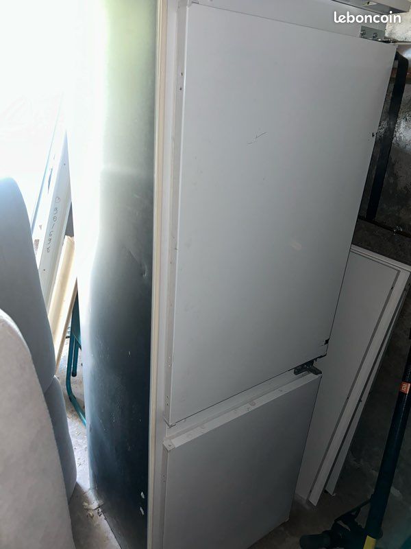 Frigidaire congélateur encastrable (image 1)