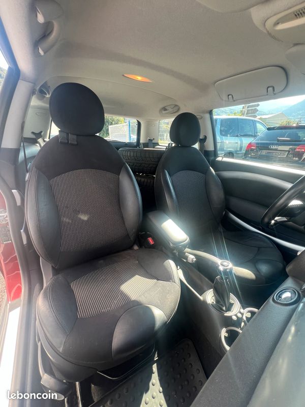 Mini Cooper 1.6 120 ch – 2009 – 133 000 km – Dépôt-Vente – Carnet d'entretien – Garantie 12 mois possible (image 7)