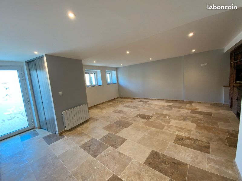 Appartement 2 pièces 60 m² · à Saint-Vallerin · 60,3 m² · 565 €/mois