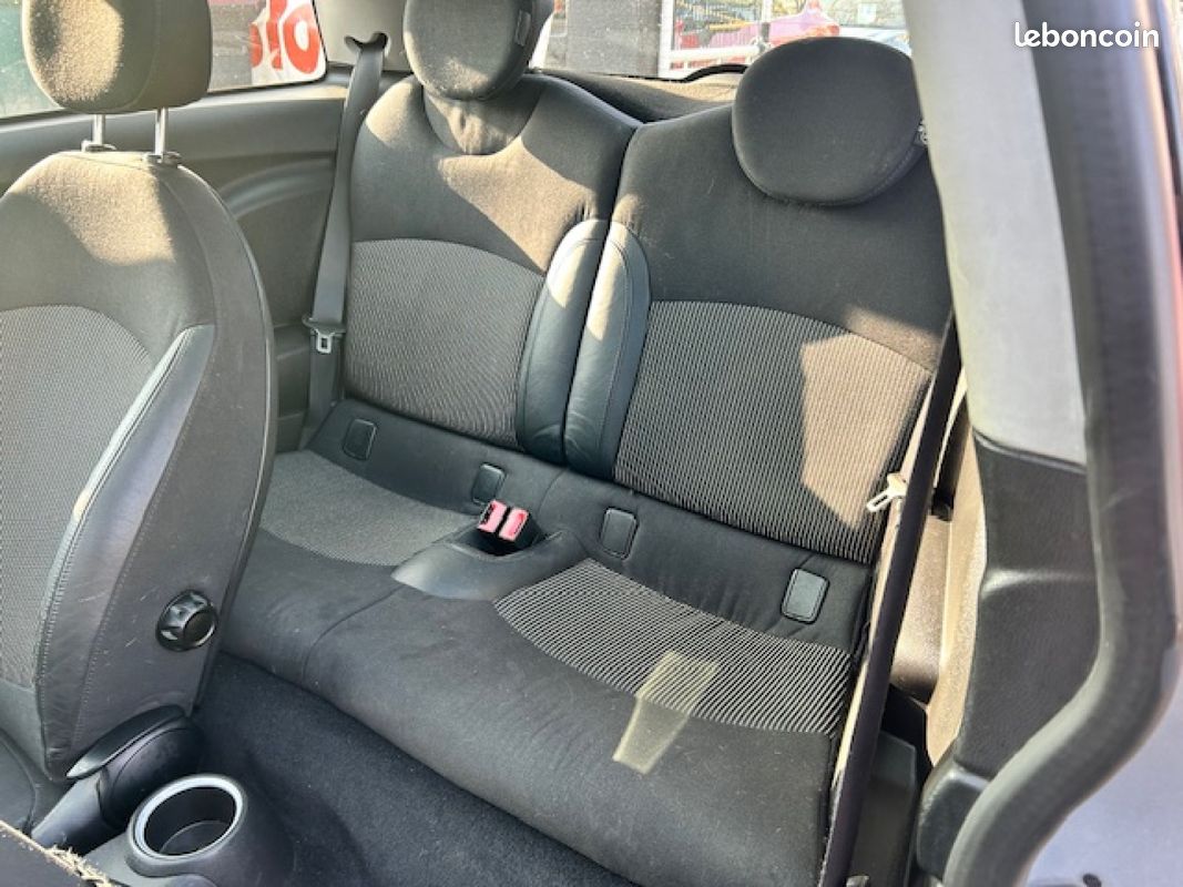 MINI HATCH R56 1.6 D - 110 Cooper/CREDIT POSSIBLE (image 8)