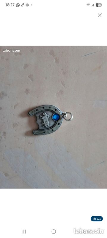 Pendentif Bélier Et Fer à Cheval - Bijou Vintage Ou Occasion, Sans Marque