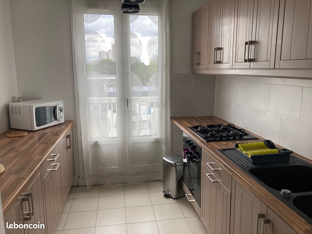 Appartement 3 pièces 57 m² · à Rennes · 57 m² · 420 €