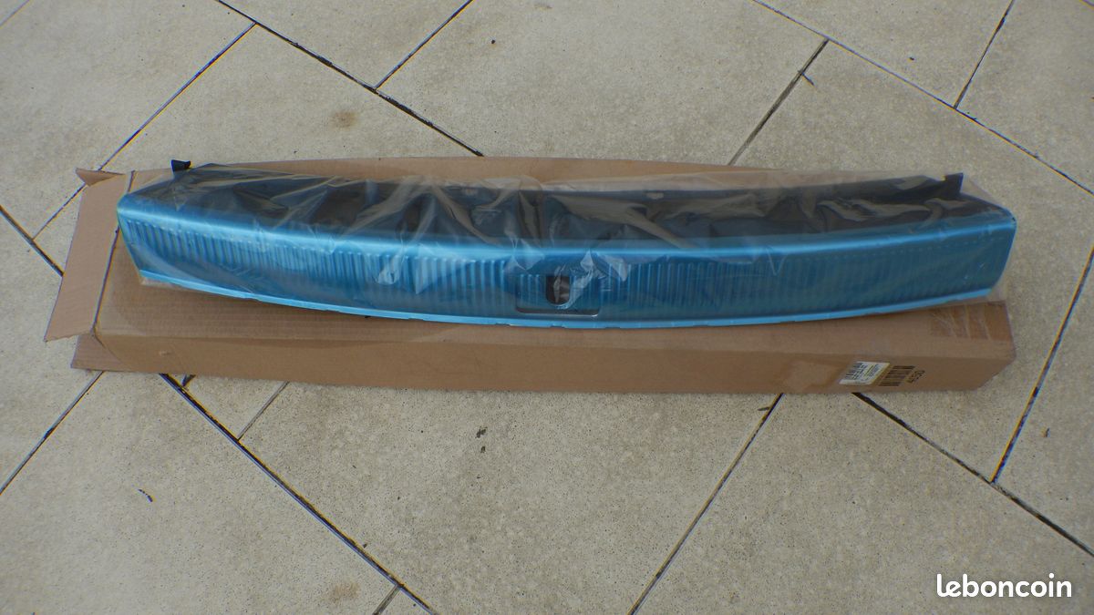 Protection De Seuil De Coffre Audi A4 Avant (B9) Acier Inox Brossé