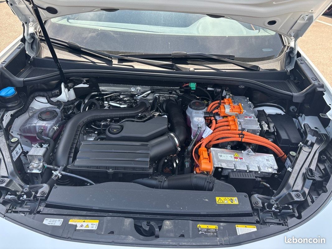 CUPRA Terramar 1.5 eHybrid 272 ch DSG6 VZ (image 21)
