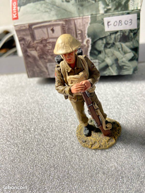 King & Country - Figurine 2 soldats Brancard avec un soldat