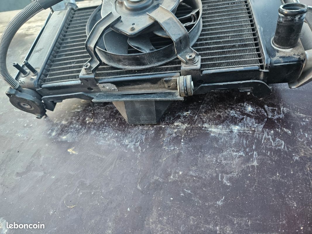 Radiateur yamaha fz6 (image 3)