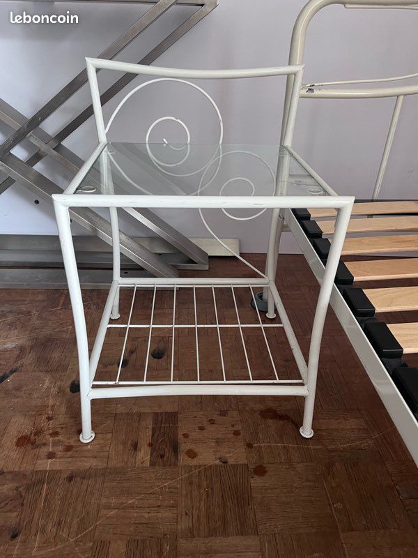 Lit avec matelas et table de chevet 90X200 (image 5)