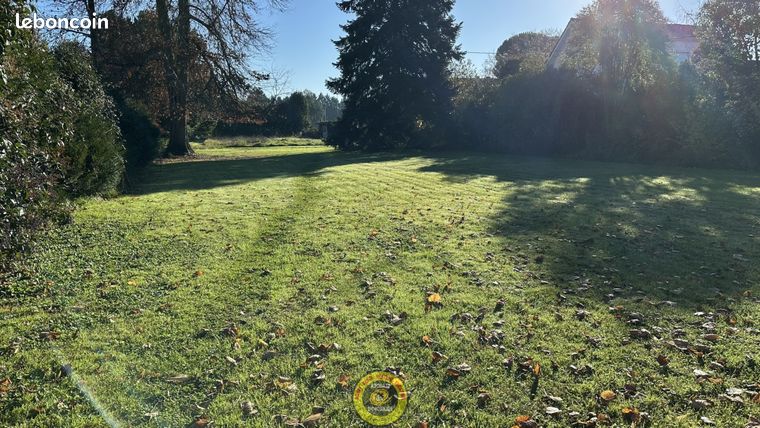 Terrain 828 m² Aiguillon