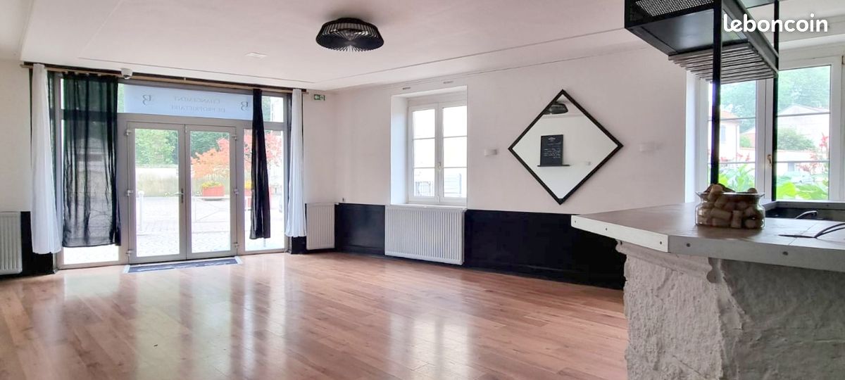 Local commercial 350 m² · à Lunéville · 350 m² · 233 000 €