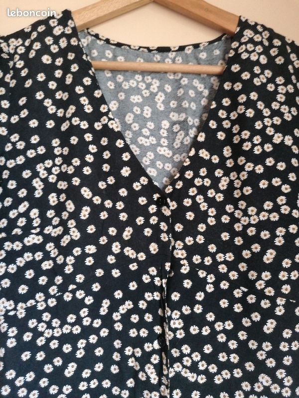 Robe (image 2)