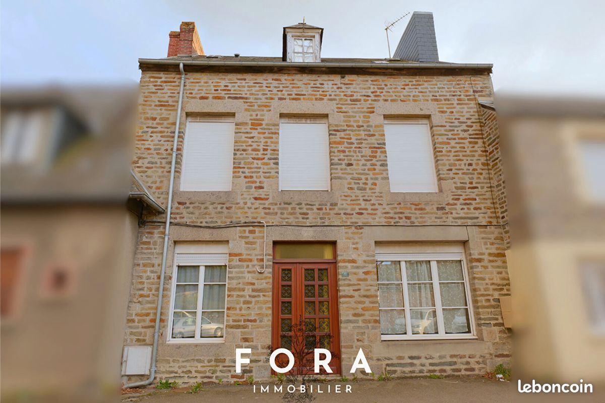Maison 7 pièces 135 m² · à Condé-en-Normandie · 135 m² · 85 000 €