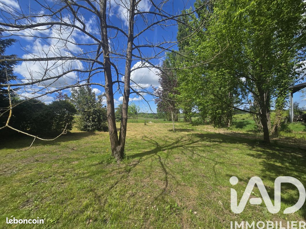 Terrain 1774 m² · à Villenave-de-Rions · 1 774 m² · 90 000 €