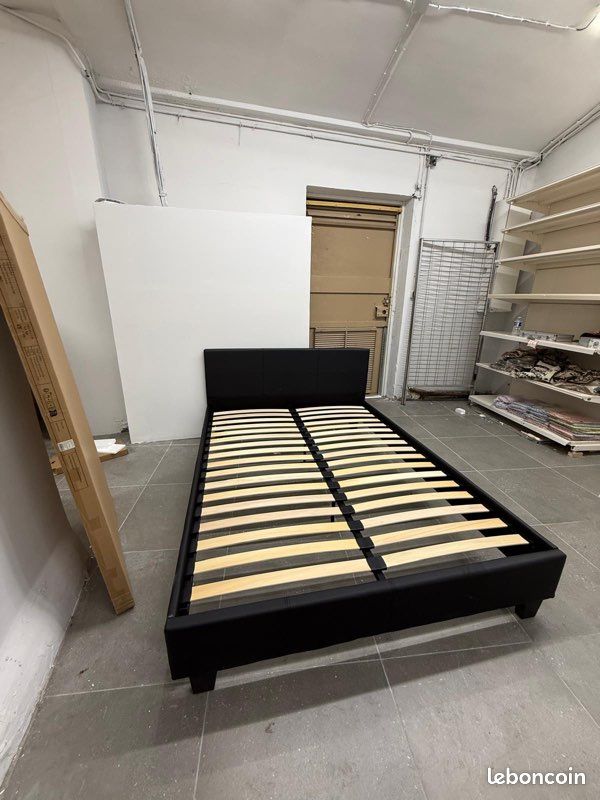 Lit 140X190 simili cuir avec sommier (image 3)