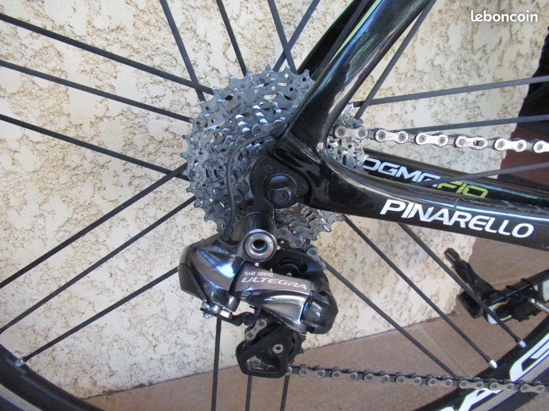 Pinarello Dogma F10 (image 2)
