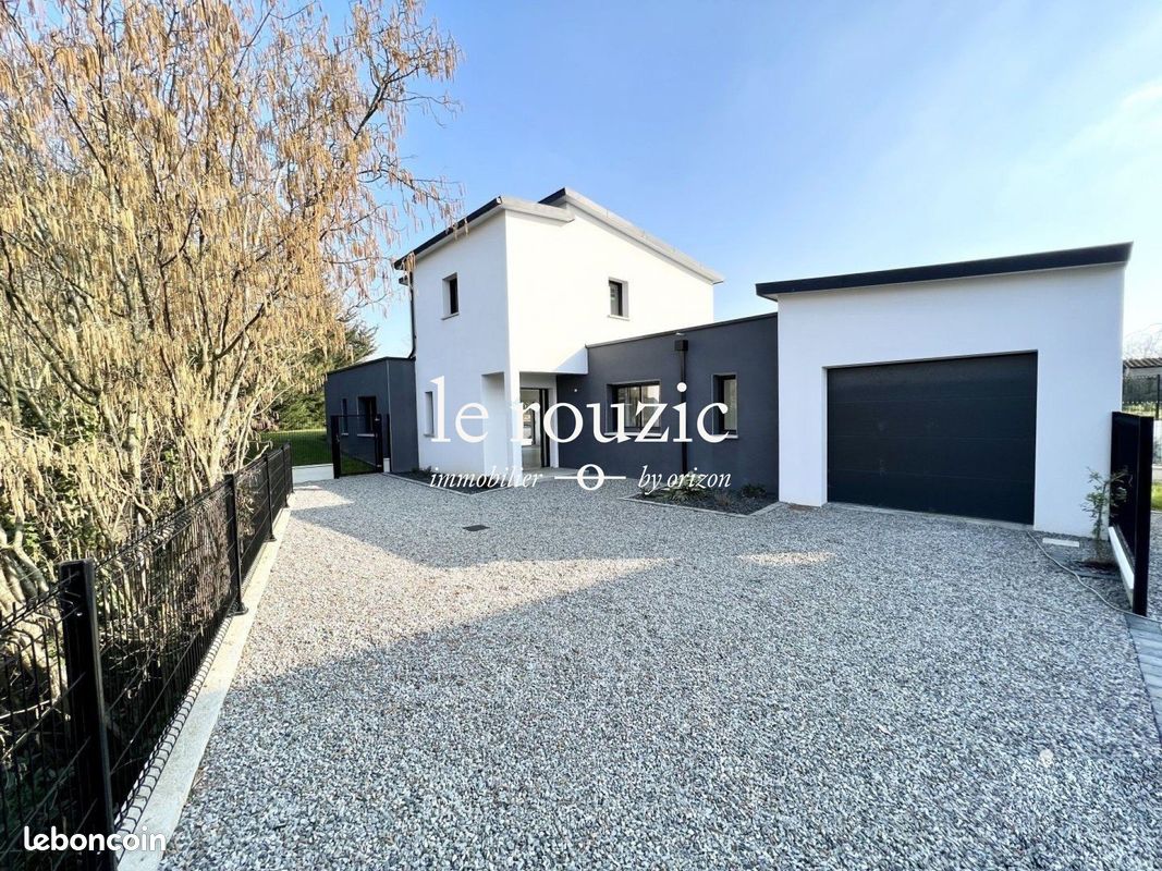 Maison 6 pièces 134 m² · à Chartres-de-Bretagne · 134 m² · 561 600 €