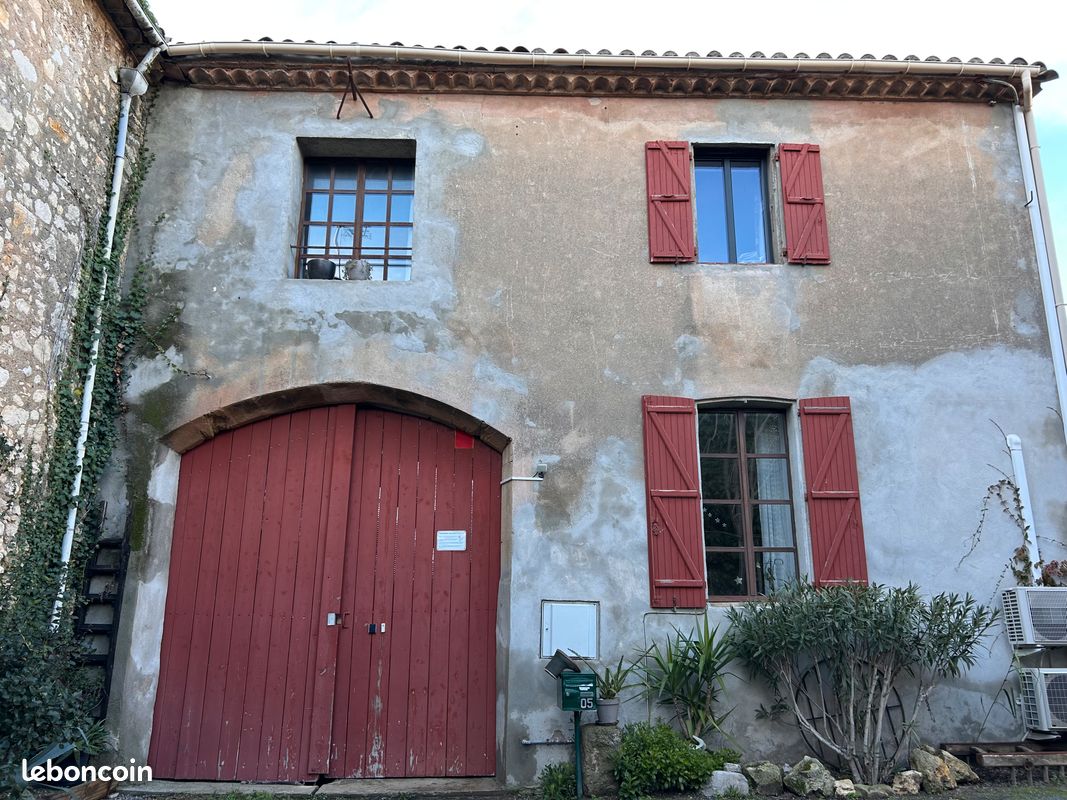 Maison 3 pièces 92 m² · à Fleury · 92 m² · 350 000 €