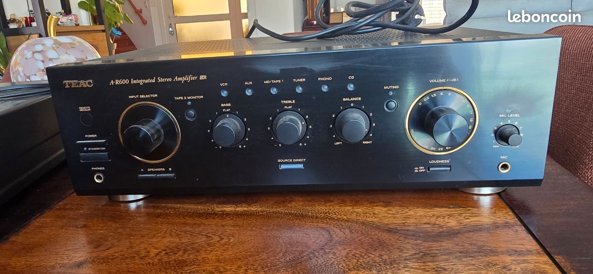 Ampli TEAC A-R600 2X 120 W (image 1)