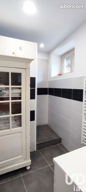 Maison 5 pièces 159 m² - Saint-Bris-des-Bois 17770 (image principale 10)