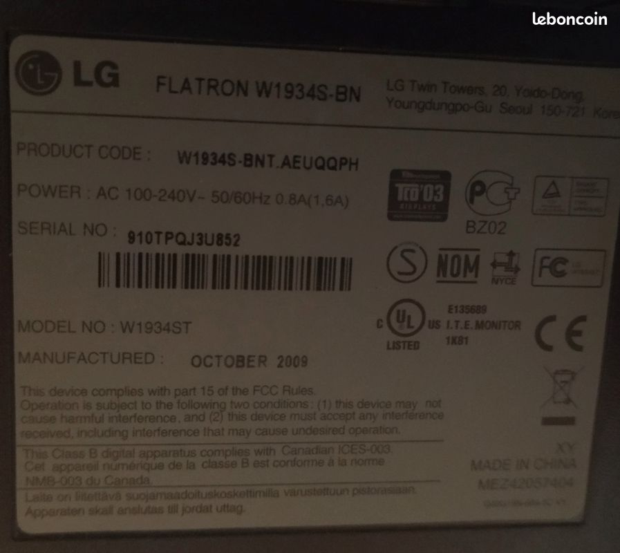 Écran Ordinateur LG 19 pouces moniteur Flatron clavier et câbles (image 4)