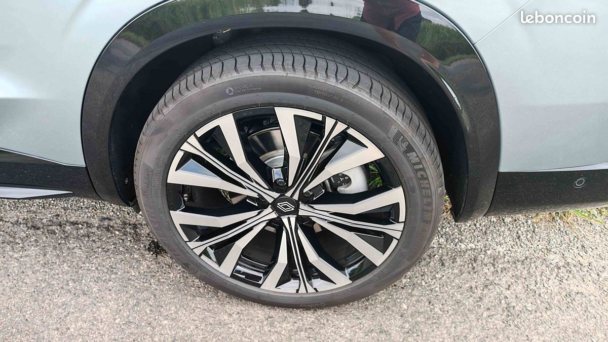 Renault espace iconic 5pl e-tech 200 (image 10)