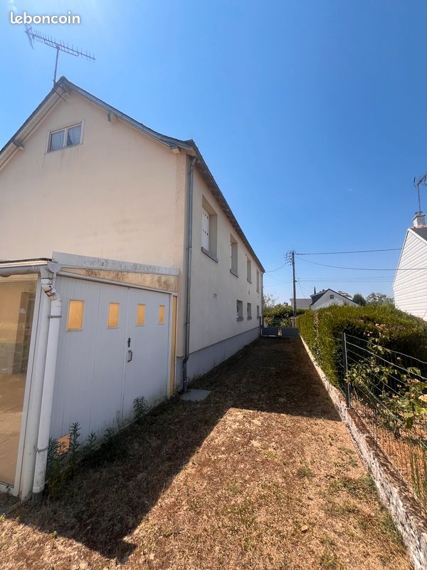 Maison 8 pièces 130 m² · à Mettray · 130 m² · 250 000 €