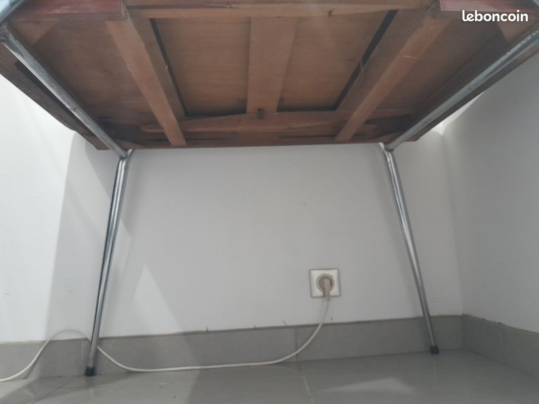 Table en formica (image 6)