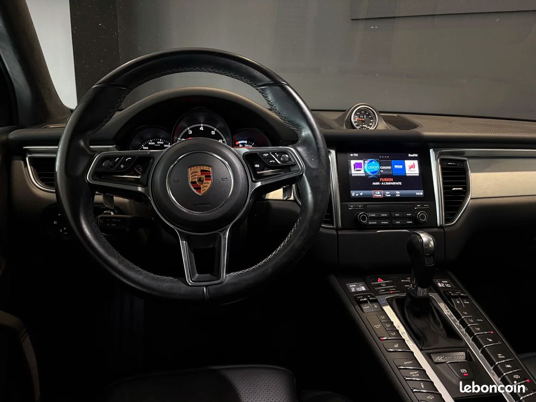 Porsche MACAN 3.6L 440CH Turbo mit Performance Paket (image 8)