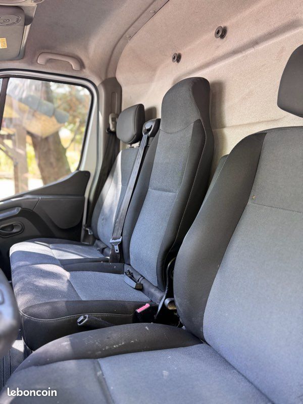 Renault MASTER 2,3 DCI L1H1 135 ch BLUE DCI GRAND CONFORT FOURGON 2020 – photo 10