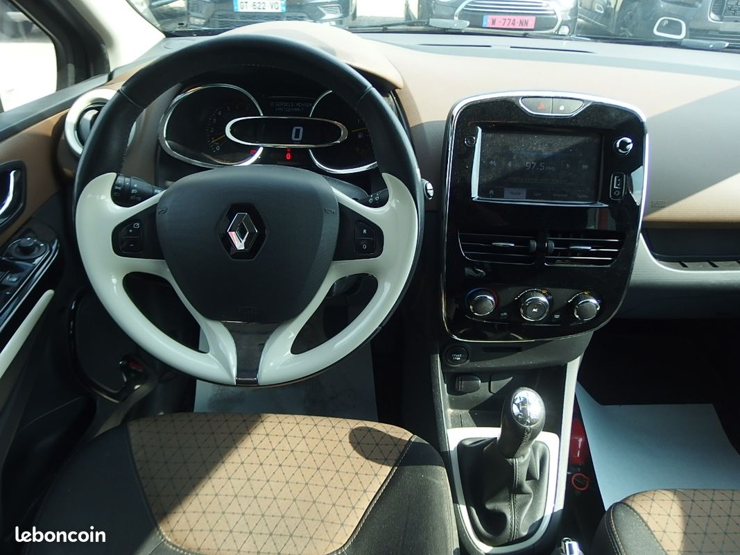 Renault CLIO IV 1.2 16V 75CH ZEN (image 13)