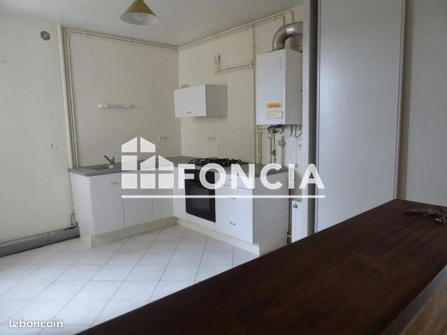 Appartement 3 pièces 65 m² · à Laval · 65 m² · 555 €