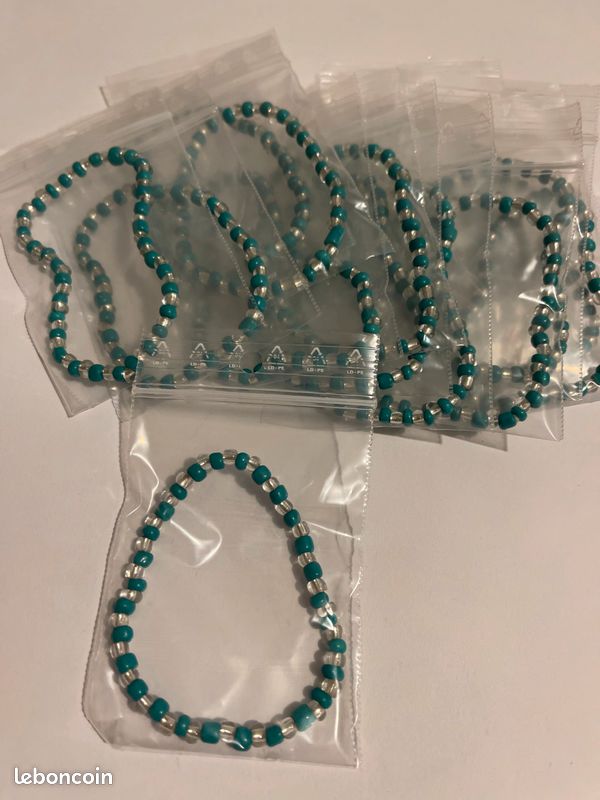 16 bracelets en perles neufs (image 1)