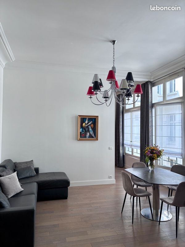 Appartement 2 pièces 61 m² · à Paris · 61,1 m² · 1 150 000 €
