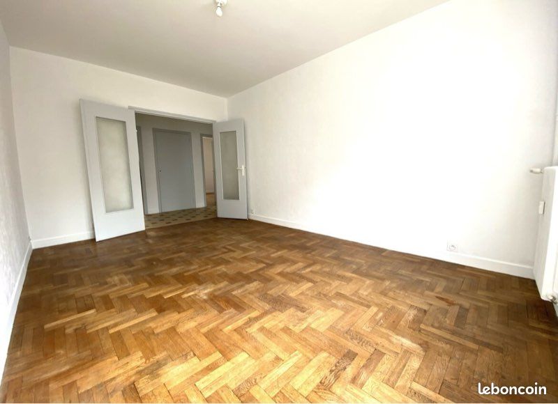 Appartement 3 pièces 57 m² · à Limoges · 57 m² · 490 €