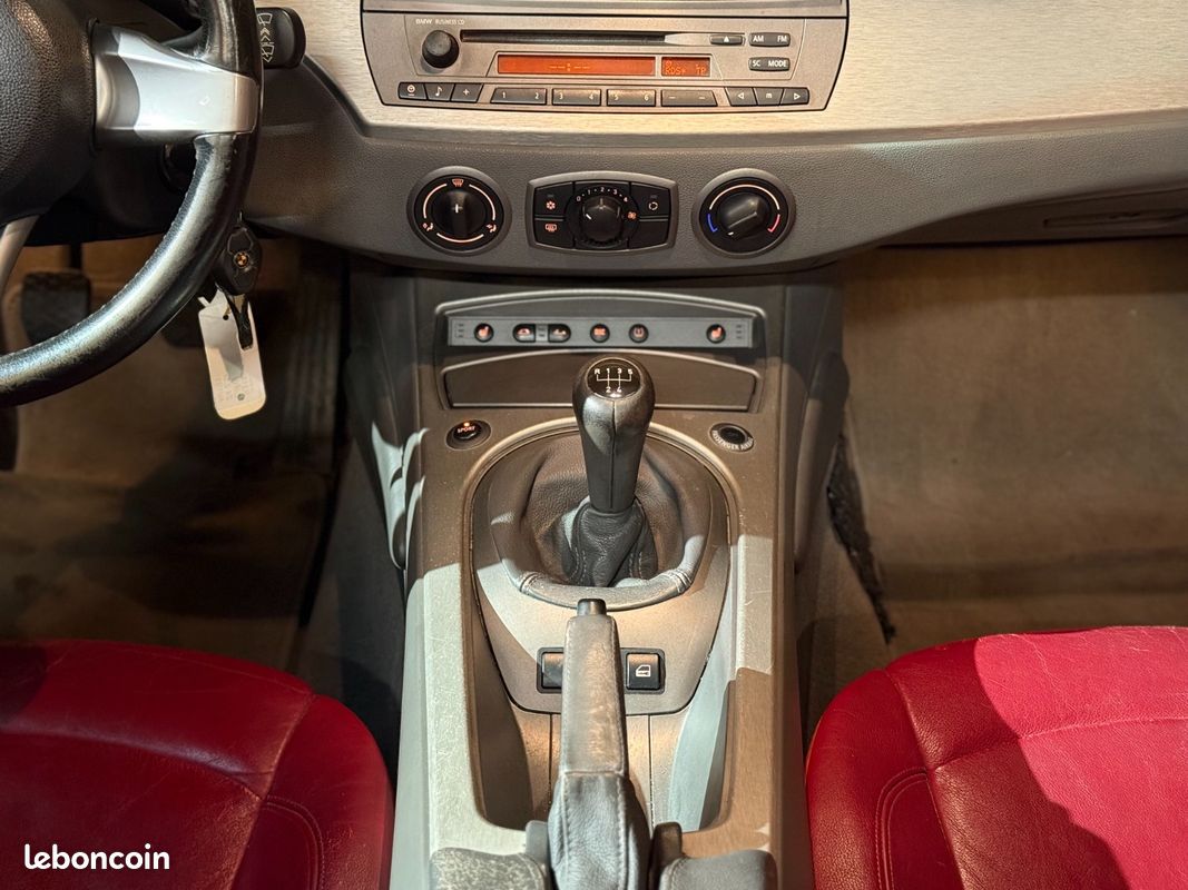 BMW Z4 ROADSTER 2.5i 192ch (image 17)