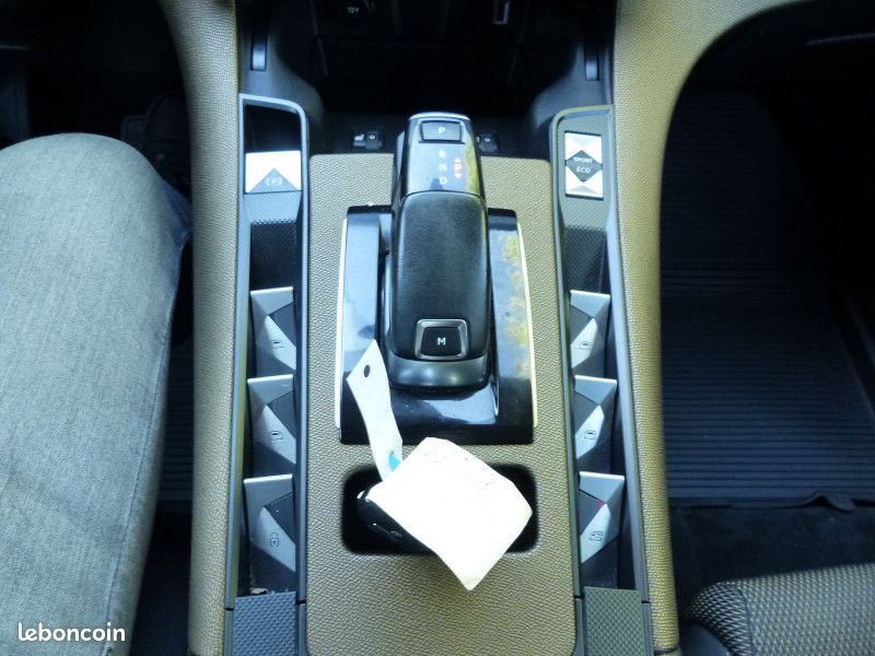 Ds DS 7 CROSSBACK PURETECH 180CH SO CHIC AUTOMATIQUE (image 24)