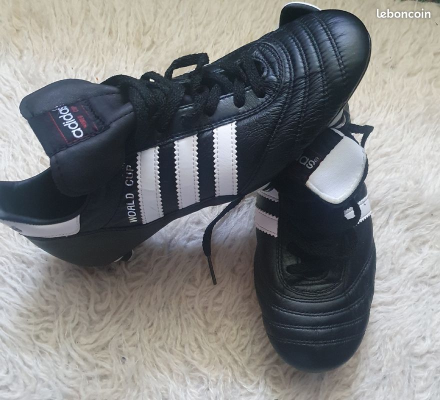 Crampon Adidas Copa Mundial Adidas Copa Mundial FG Rayures Rouges - Main Image