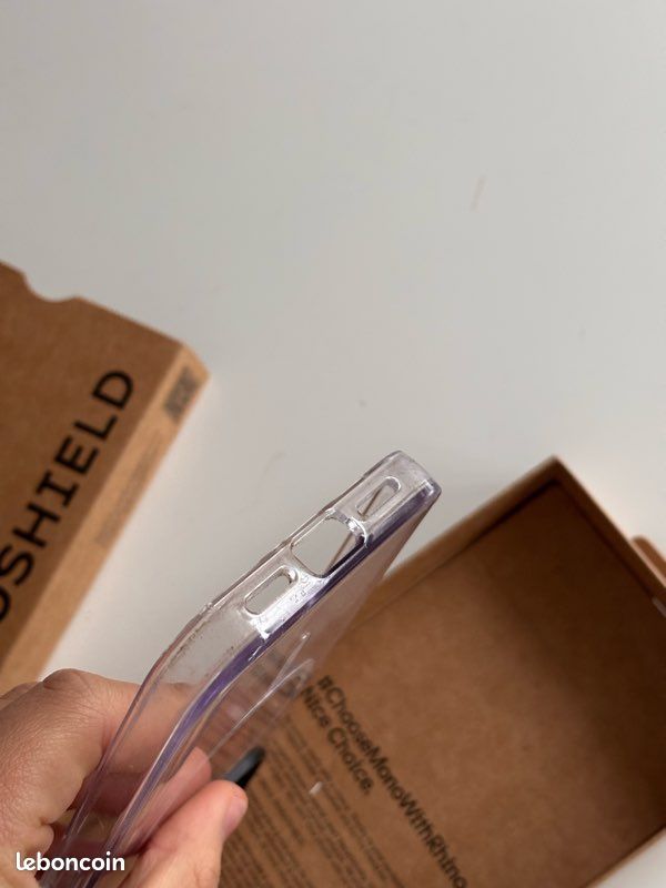 Coque rinoshield MagSafe clear iPhone 15 (image 5)