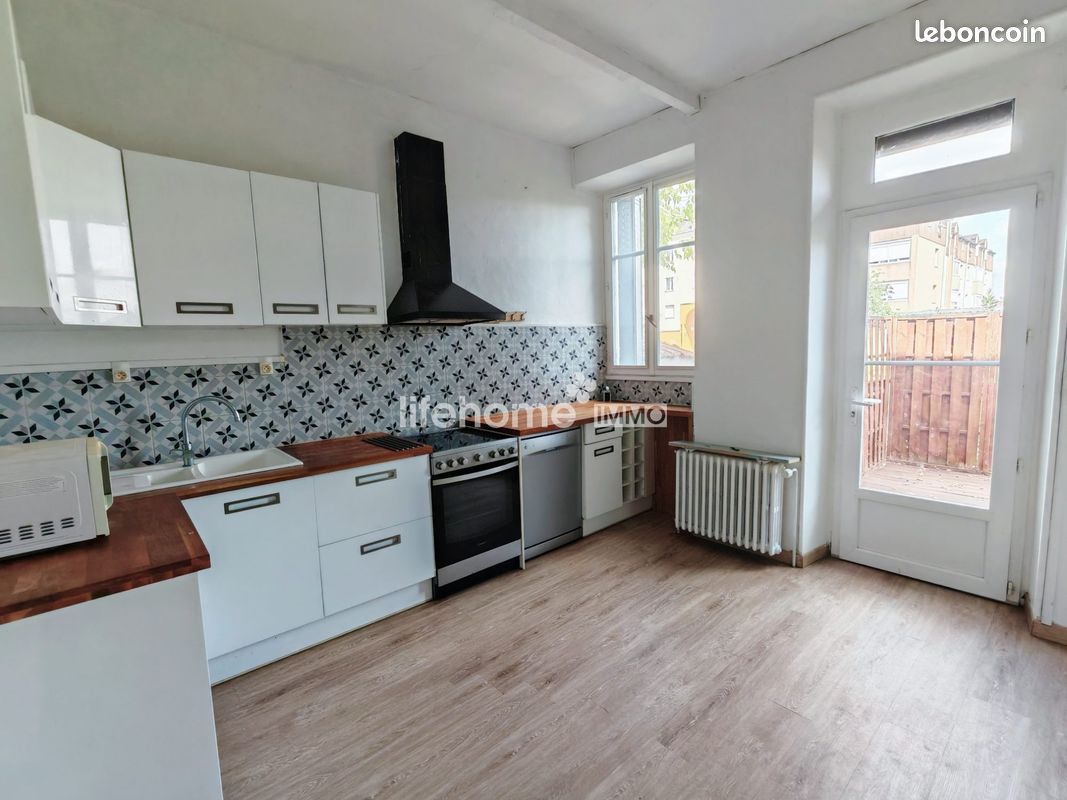 Maison 7 pièces 155 m² · à Châteauroux · 155 m² · 223 000 €