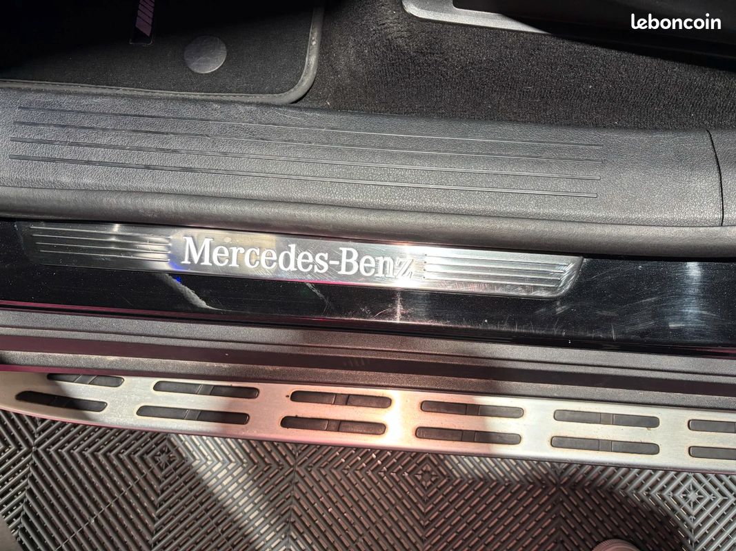 MERCEDES GLE COUPE 350 de 9G-Tronic 4Matic AMG Line TOIT OUVRANT / BURMESTER / CAMERA 360 (image 26)