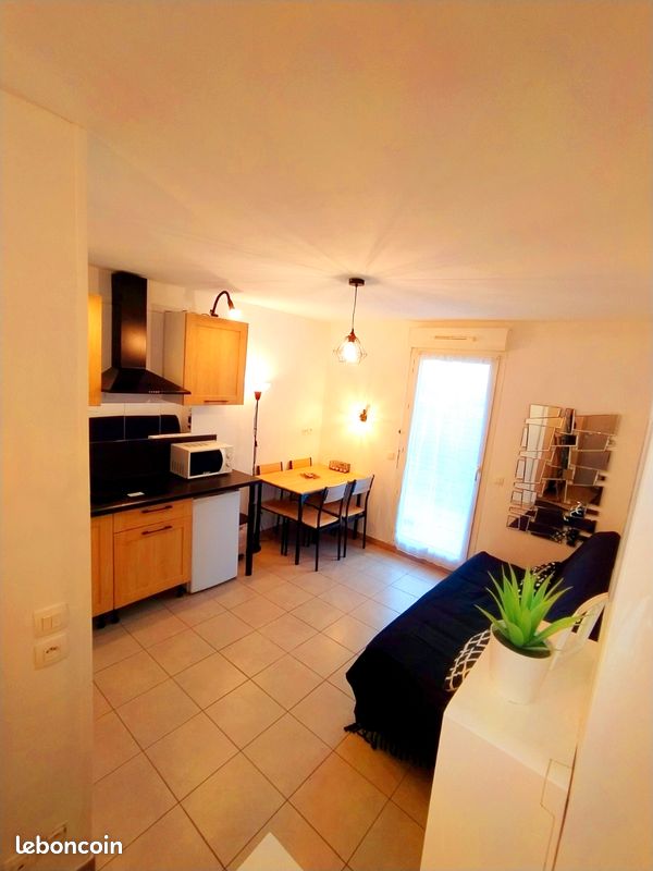 Appartement 1 pièce 20 m² · à Vénissieux · 20 m² · 89 000 €