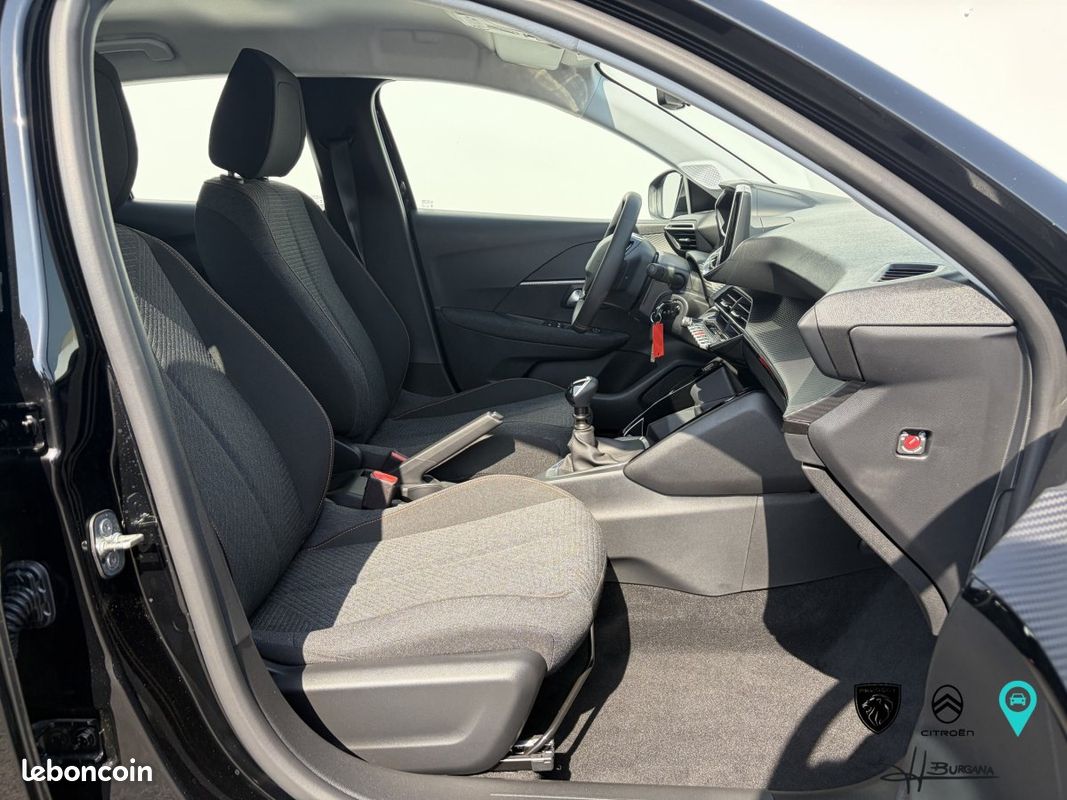 Peugeot 208 (2) Turbo 100 ch Style (image 26)