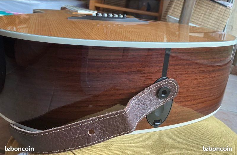 414 CE-R modèle du 11 mars 2016 + Taylor flycase Taylor + Sangle Univox + capodastre + jeu de corde souple (image 9)