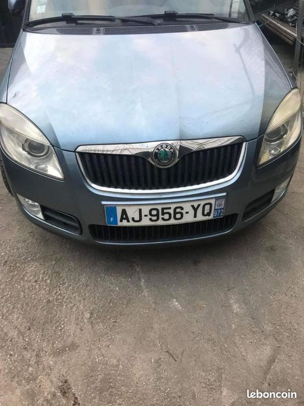 Skoda fabia 2 1.4 tdi 2007 2010 - Équipement auto