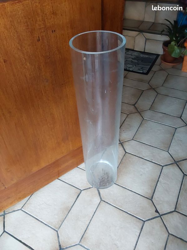 Grand vase en verre (image 1)