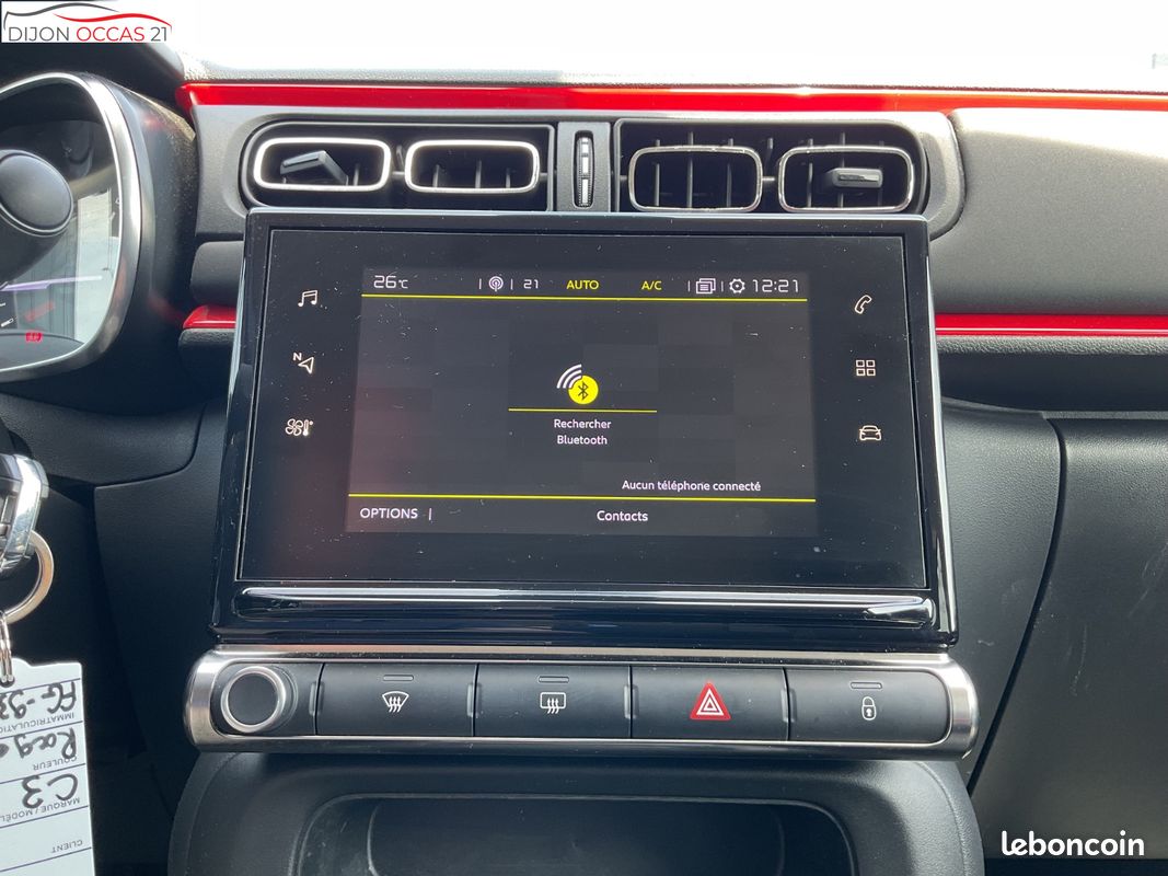 CITROEN C3 C3 BlueHDi 100 SS BVM6 Graphic (image 29)