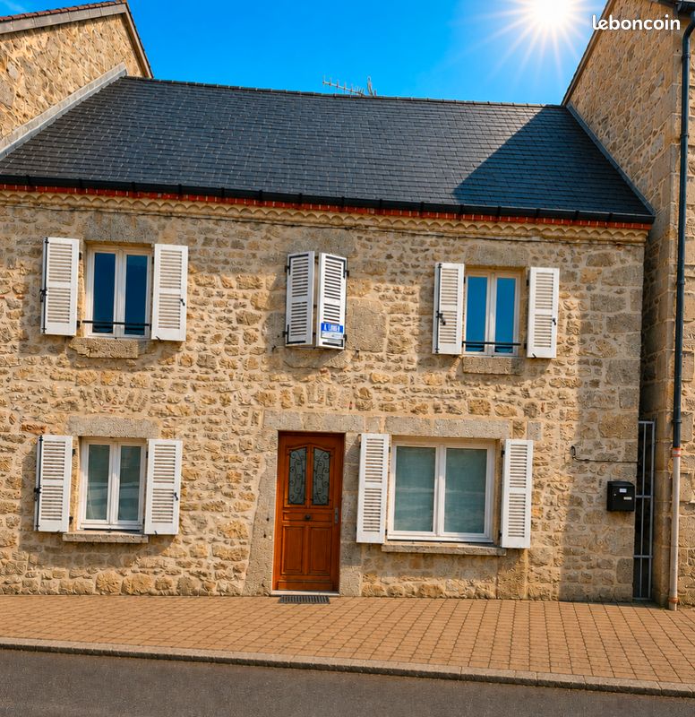 Maison 5 pièces 92 m² · à Charensat · 92 m² · 510 €/mois