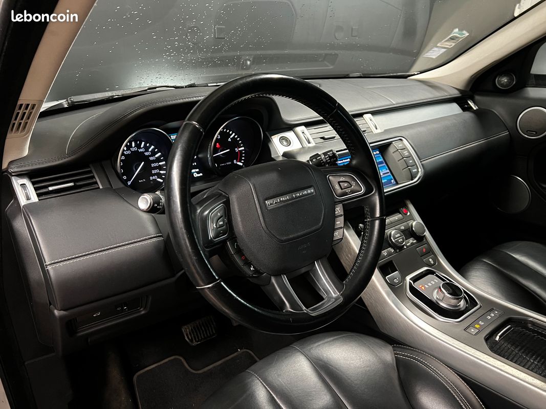 Range Rover Evoque 2.2 SD4 Dynamic BVA (image 8)