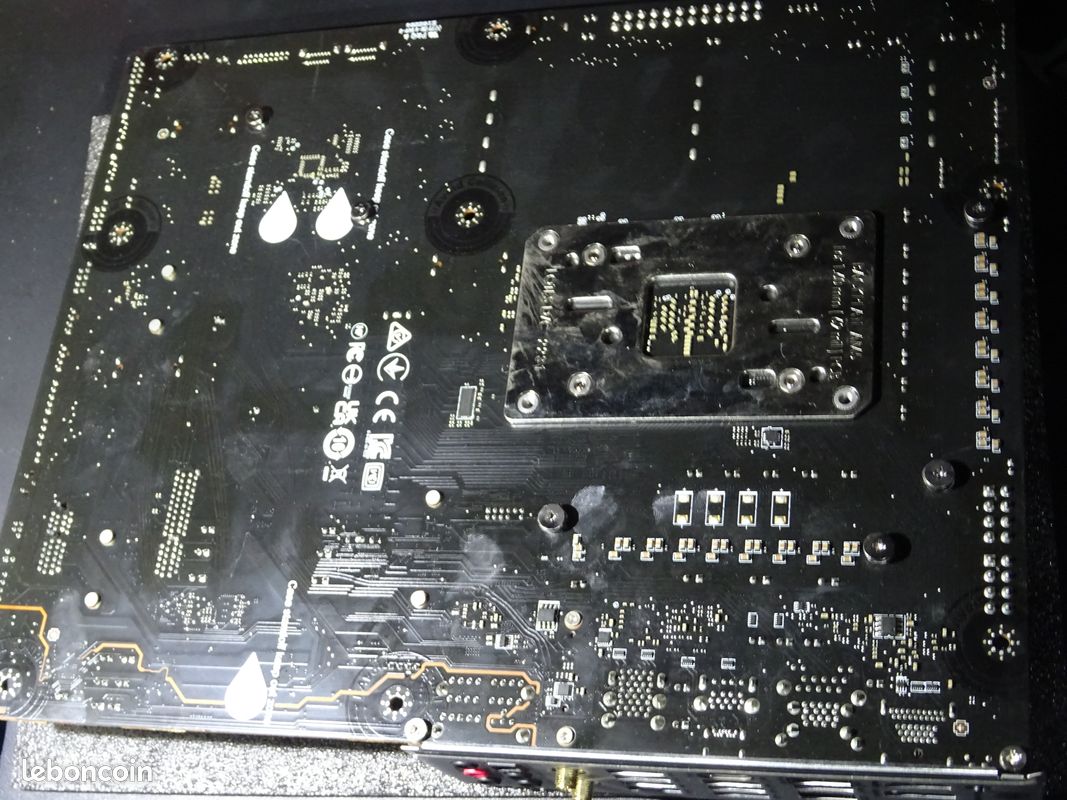 Carte Mère MSI MPG B650 Edge WiFi – ATX – DDR5 – Socket AM5 – Neuf