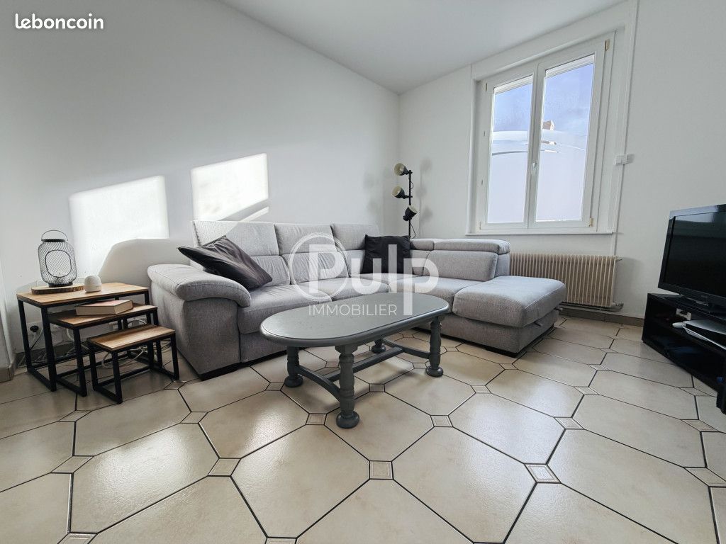 Maison 10 pièces 204 m² · à Angres · 204 m² · 285 000 €